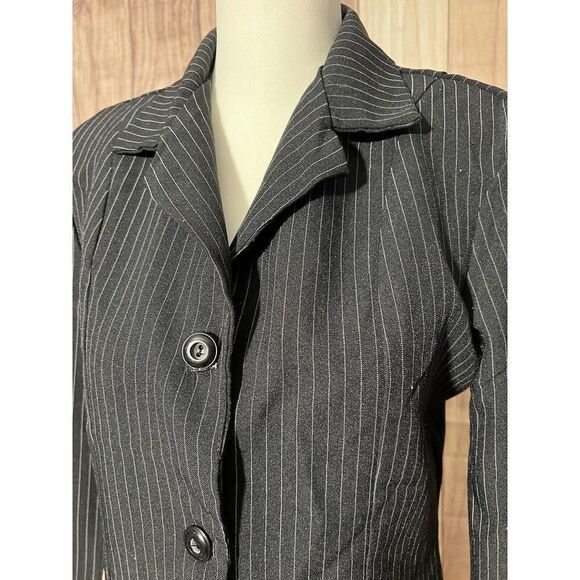 Chesley Black Pinstripe Blazer Womans• Shoulder Pads • Approx Size Large - Picture 2 of 8